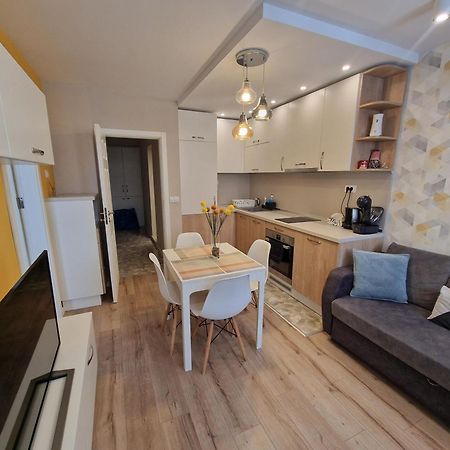 Brand New Luxury Flat In The City Center Βάρνα Εξωτερικό φωτογραφία