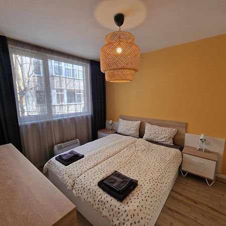 Brand New Luxury Flat In The City Center Βάρνα Εξωτερικό φωτογραφία