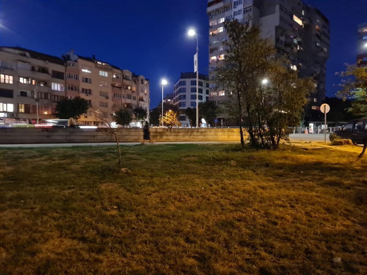Brand New Luxury Flat In The City Center Βάρνα Εξωτερικό φωτογραφία